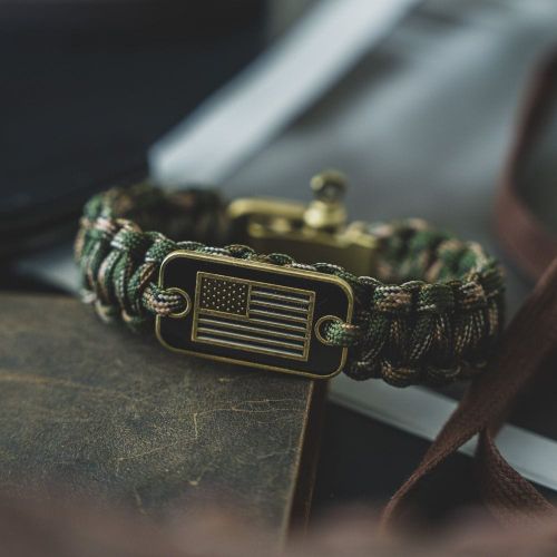 Camo Paracord Bronze Flag Bracelet