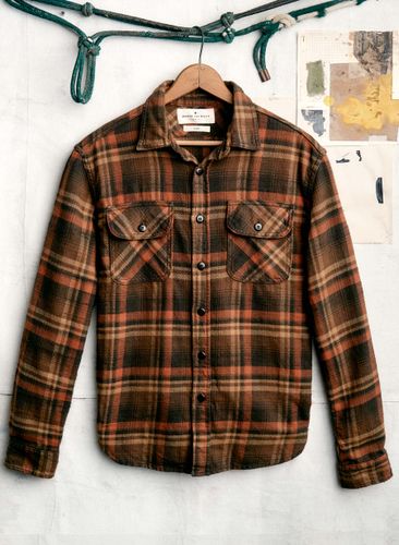 Earl Plaid in Corbett