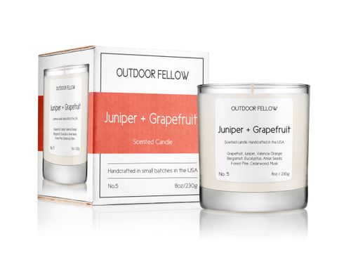 Juniper and Grapefruit Scented Candle